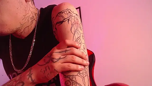 Anhonymus  online show from September 30, 4:06 am