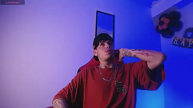 Anhonymus  online show from October 13, 3:39 am