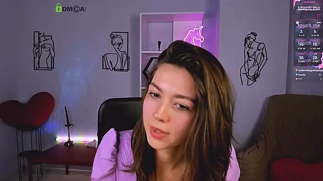 kitniss dreamy online show from September 27, 12:21 pm