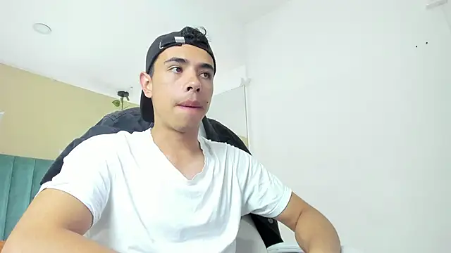 Muscle Scott online show from September 22, 12:07 pm