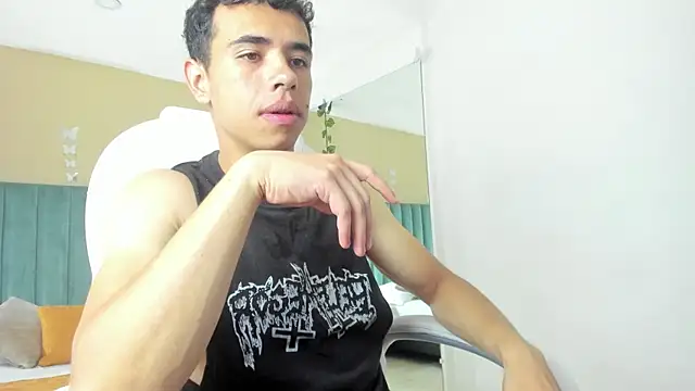 Muscle Scott online show from September 23, 12:08 pm