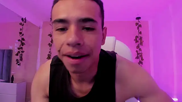 Muscle Scott online show from November 2, 1:24 pm