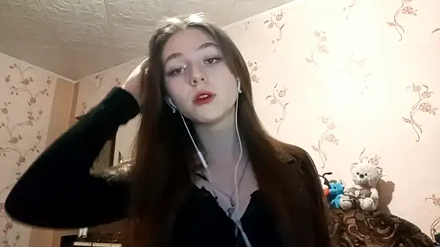 Sophiecuttie online show from September 28, 2:11 pm