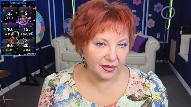 Snapshot of Kira_Kenett chatting on September 25, 6:28 am Kira Kenett online show from September 25, 6:28 am