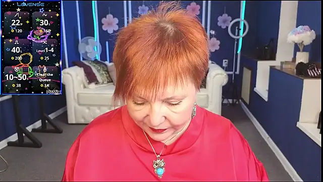 Snapshot of Kira_Kenett chatting on October 1, 6:19 am Kira Kenett online show from October 1, 6:19 am