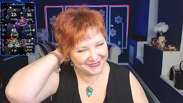 Snapshot of Kira_Kenett chatting on October 13, 7:19 am Kira Kenett online show from October 13, 7:19 am