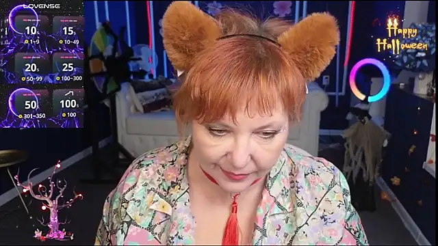 Snapshot of Kira_Kenett chatting on October 30, 12:50 pm Kira Kenett online show from October 30, 12:50 pm