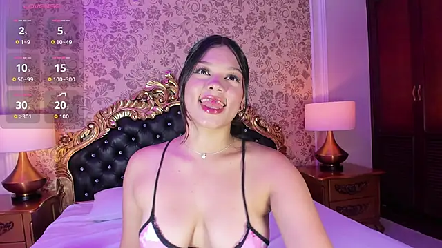 HatsaJones online show from October 30, 3:52 am