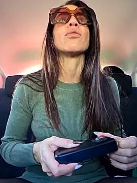 Snapshot of sexy7883 chatting on November 9, 10:46 am sexy7883 online show from November 9, 10:46 am