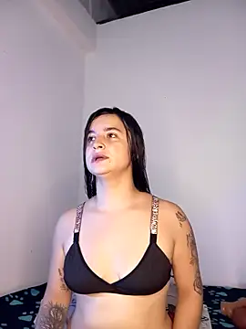 littleemma 77 online show from September 25, 4:00 pm