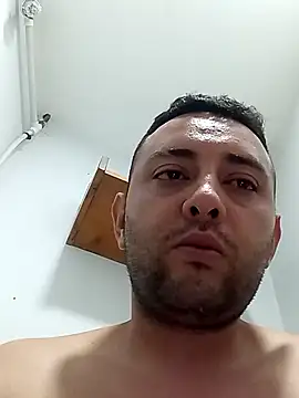 angelitocalientico online show from May 3, 5:46 am