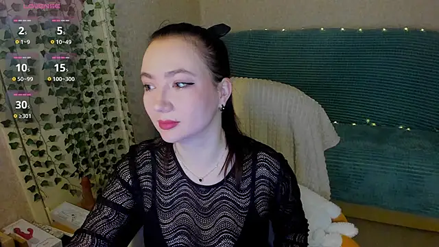 Snapshot of Micky_Wood chatting on April 23, 6:21 pm Micky Wood online show from April 23, 6:21 pm