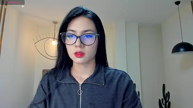 LaurentConnor online show from February 4, 3:12 am