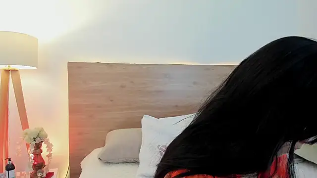 GinebraBrown online show from November 25, 6:41 pm