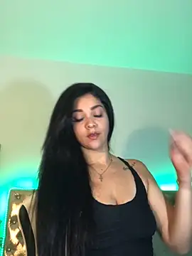 Mariana Montes online show from September 23, 7:06 pm