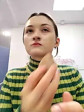 LillySvon online show from March 24, 3:39 pm