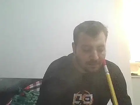 modelboy01 online show from April 12, 11:21 pm