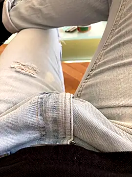 couplebest1 online show from October 6, 10:56 am