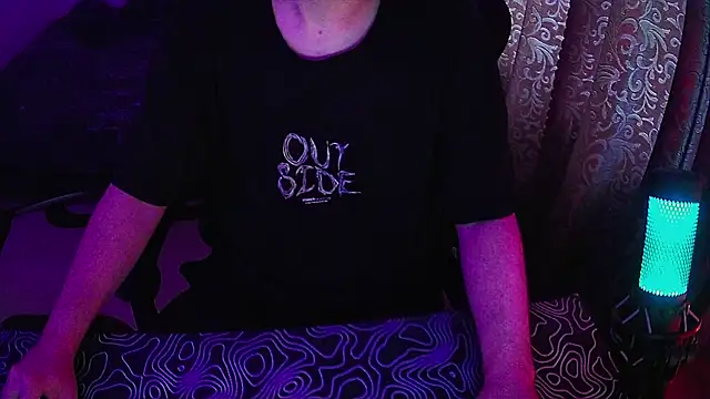 xXxHARDPORNxXx online show from July 18, 3:44 am