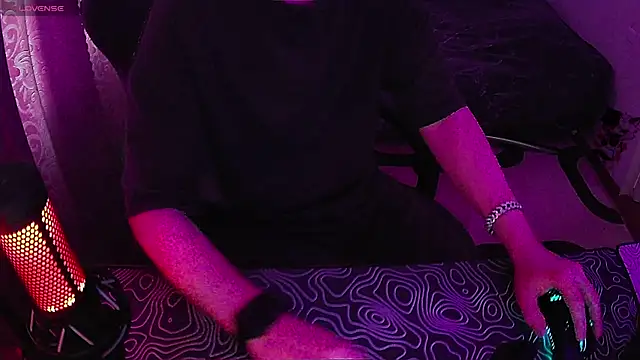 xXxHARDPORNxXx online show from July 21, 6:05 am