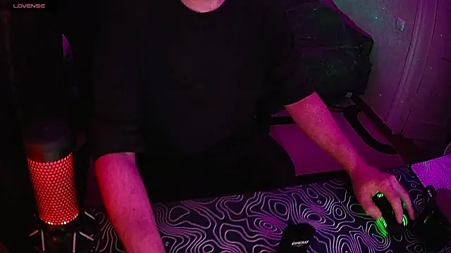 xXxHARDPORNxXx online show from August 1, 7:46 pm
