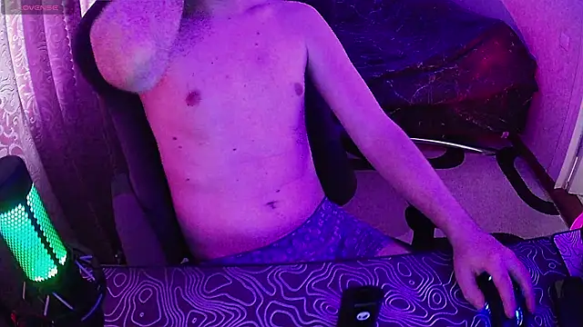 xXxHARDPORNxXx online show from August 4, 1:36 pm