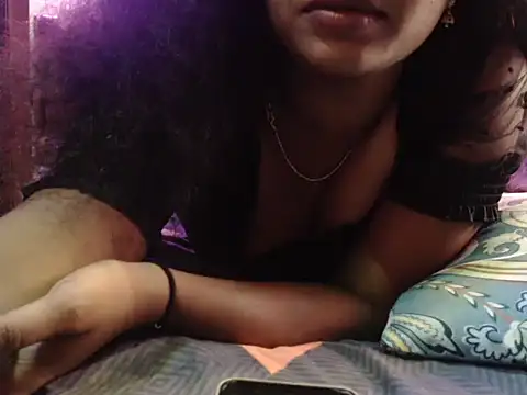 Snapshot of Zellybean_telugu chatting on October 17, 7:49 pm Zellybean telugu online show from October 17, 7:49 pm