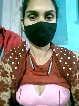 Nishaa ji online show from December 17, 9:32 pm