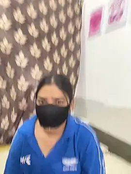 Sex Queen aaraya online show from May 18, 5:46 am