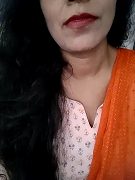 Deepa Sharma143 online show from September 12, 5:40 am