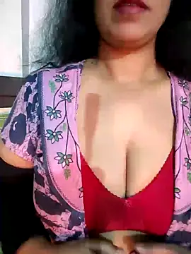 Deepa Sharma143 online show from February 2, 2:10 am