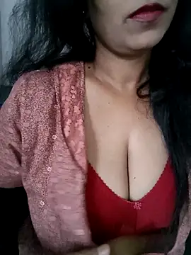 Snapshot of Deepa_Sharma143 chatting on April 2, 1:47 am Deepa Sharma143 online show from April 2, 1:47 am