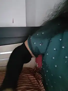 Deepa Sharma143 online show from July 31, 1:27 am
