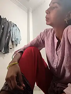 Hot-Soniya2 online show from October 5, 5:17 am