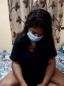 HAANNIAA online show from November 5, 7:47 pm