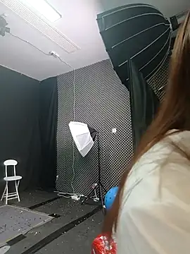 Xxq-20 online show from October 15, 7:19 am