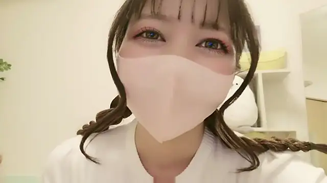 JP Momo o0 online show from September 9, 10:37 am