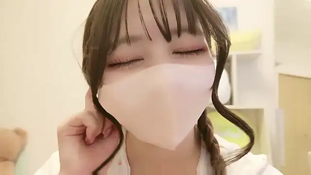 JP Momo o0 online show from September 10, 7:19 am