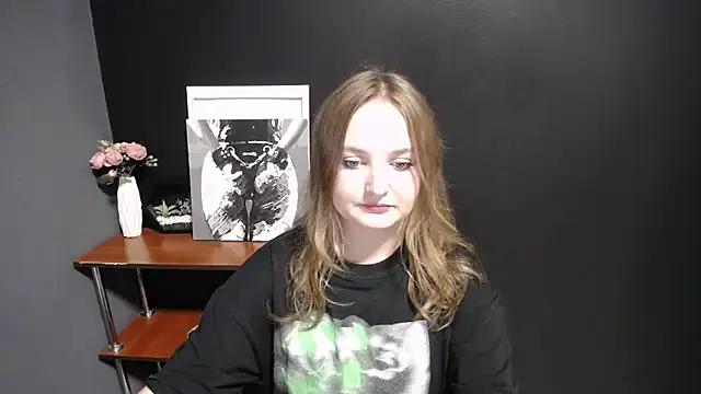 Mystic nikole online show from September 15, 1:33 pm