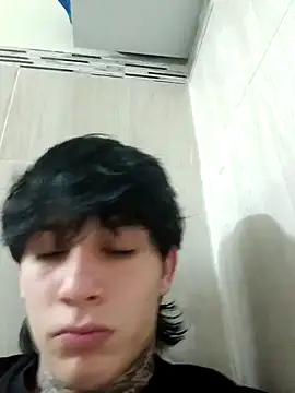 Iantwink18 online show from March 24, 3:33 am