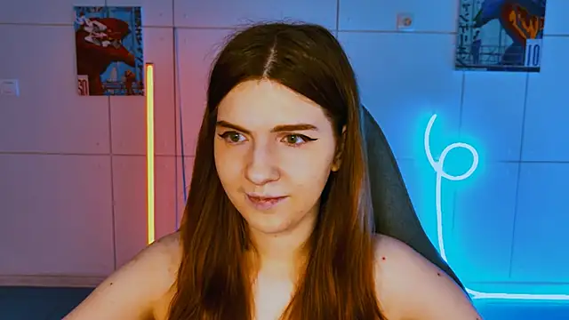 AliceCUNTach online show from September 28, 5:13 am