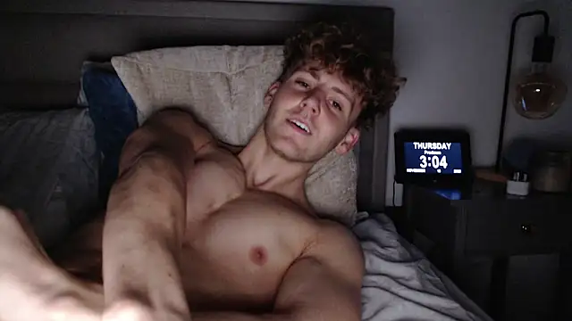 DominantAlex18 online show from November 13, 3:05 am