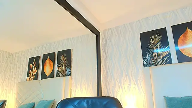 Lean Portman online show from February 12, 9:32 pm