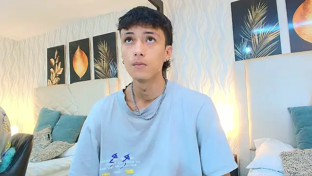 Lean Portman online show from March 11, 9:21 pm