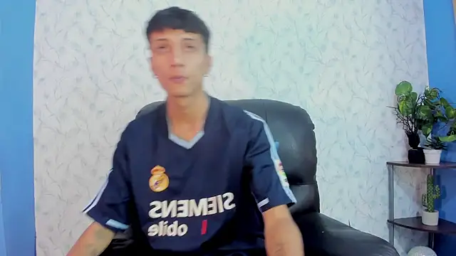 Lean Portman online show from June 16, 3:03 pm