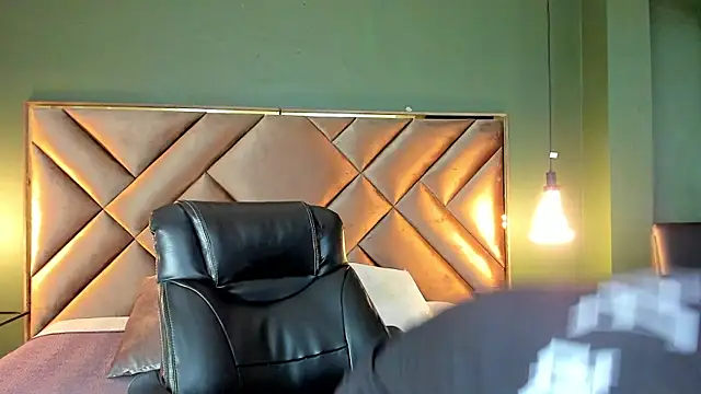 Lean Portman online show from July 28, 9:58 pm