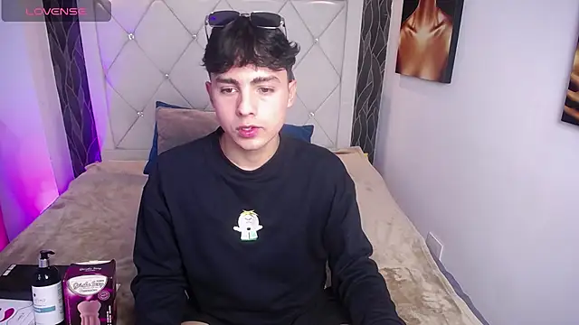 SamuFOXXX online show from October 22, 8:19 pm