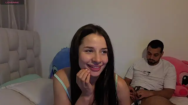 Snapshot of 0ne_0f_0ne chatting on June 16, 12:57 am 0ne 0f 0ne online show from June 16, 12:57 am