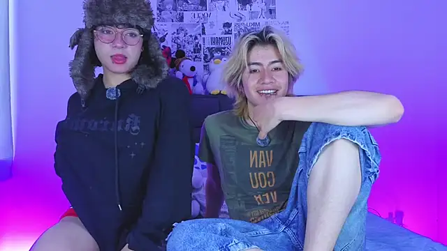 Snapshot of Vamps_Lovers chatting on October 4, 12:58 pm Vamps Lovers online show from October 4, 12:58 pm