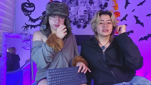 Snapshot of Vamps_Lovers chatting on October 24, 1:18 pm Vamps Lovers online show from October 24, 1:18 pm